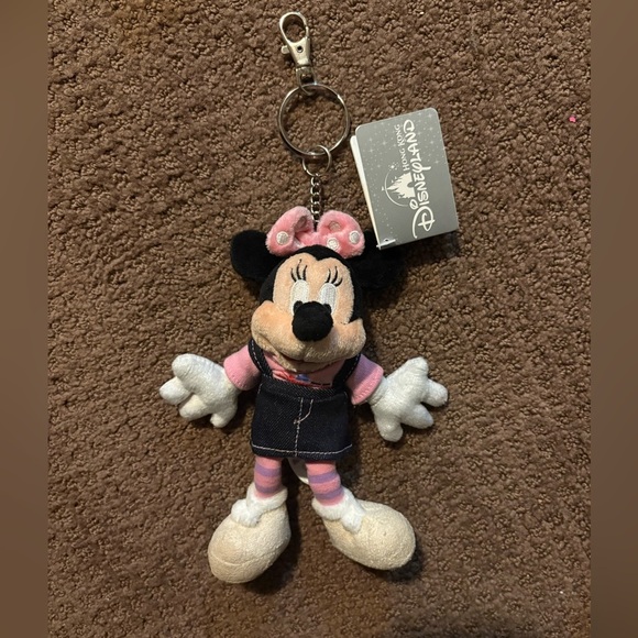 Disney Other - Hong Kong Disney Minnie Mouse Plush Keychain - Pink and Black